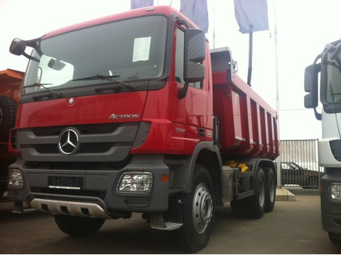 Самосвалы 6х4 Mercedes-Benz Actros 3341K фото
