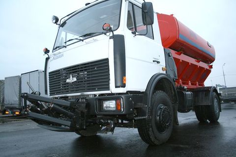 Коммунальная техника Дорожно-комбинированные машины КО-806-04 Фото 3