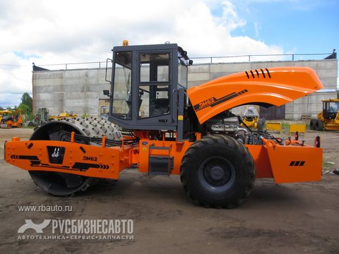 Дорожно-строительная техника Катки дорожные ДМ62 Kаток грунтовый самоходный одновальцевый Фото 5