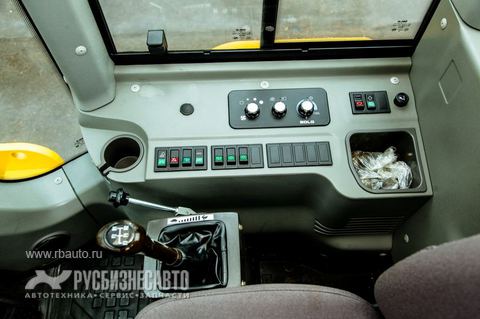Дорожно-строительная техника Катки дорожные SDLG RS8180 Фото 11